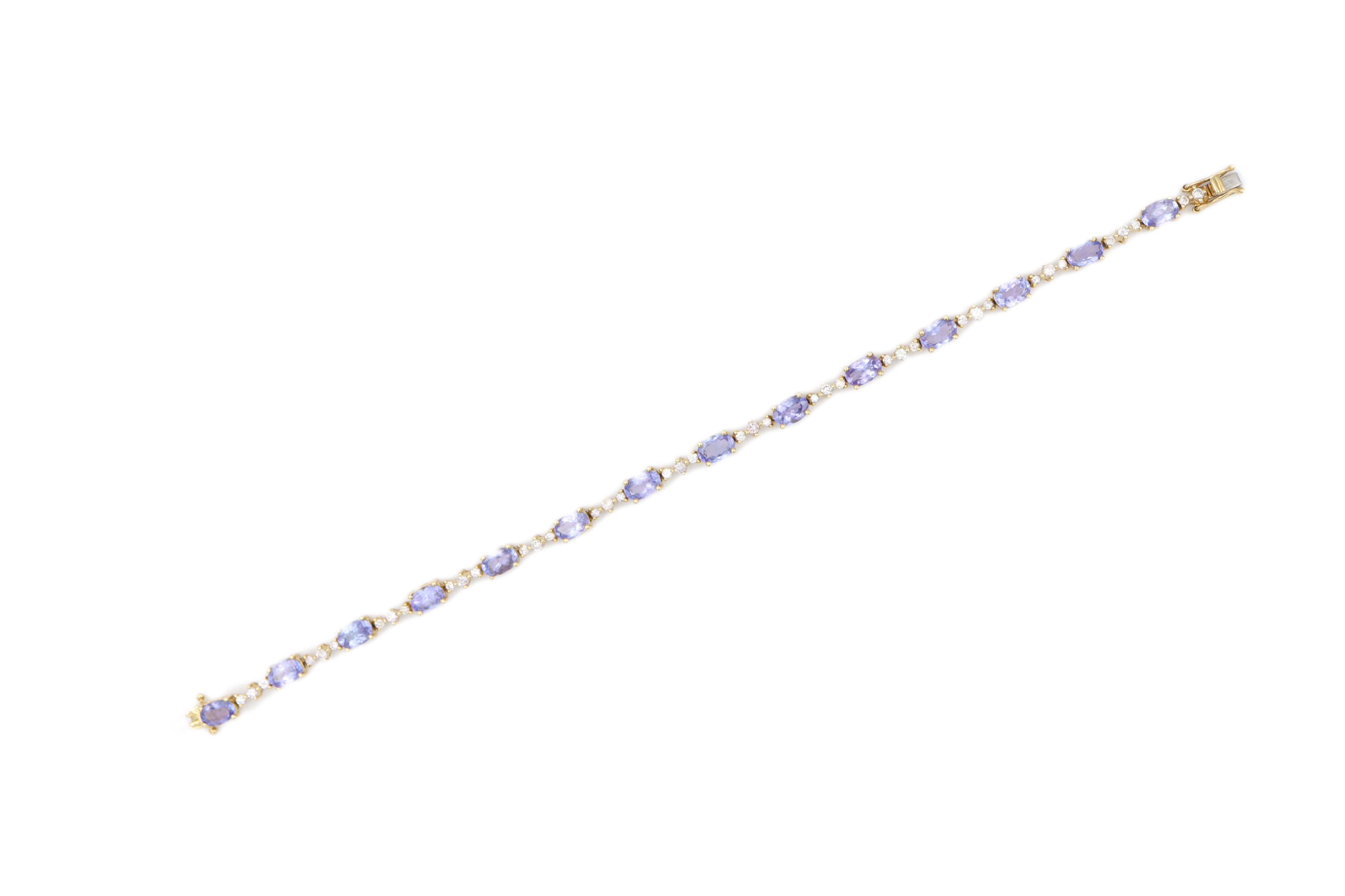 Oval Tanzanite Bracelet in 14k Yellow Gold