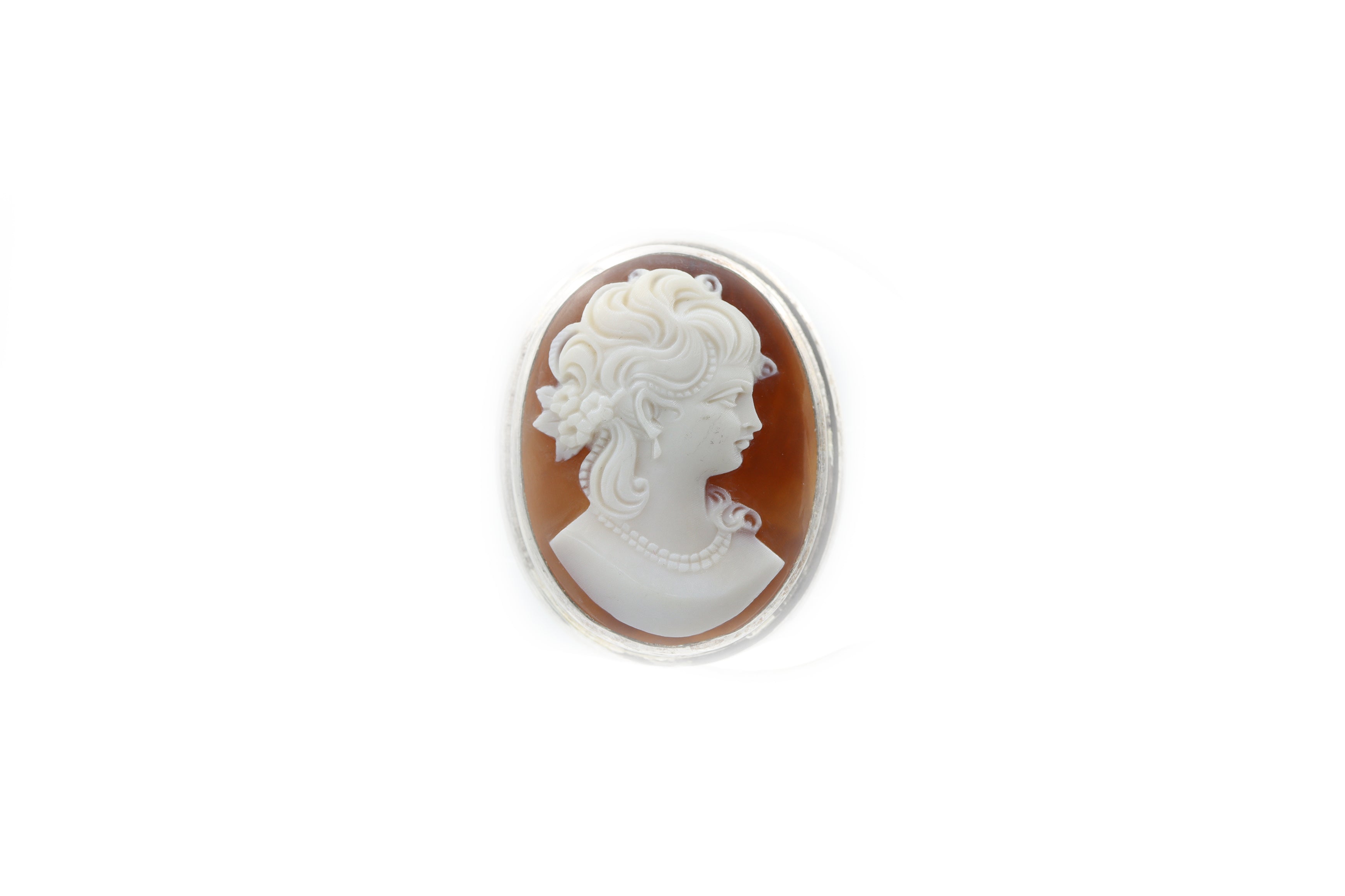 Victorian Lady in White Dark Back Cameo